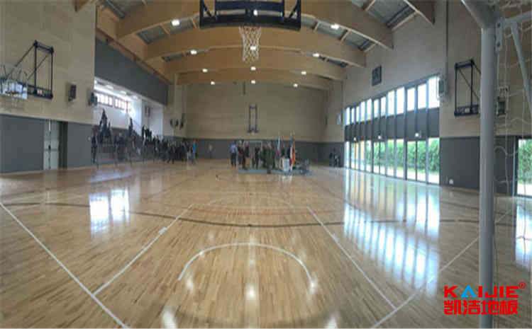 柞木籃球場地板保養