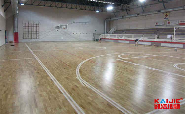 橡膠木木地板籃球館一平米價格