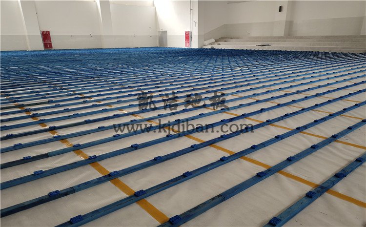 四川綿陽實驗中學體育館木地板項目-凱潔實木運動地板廠家
